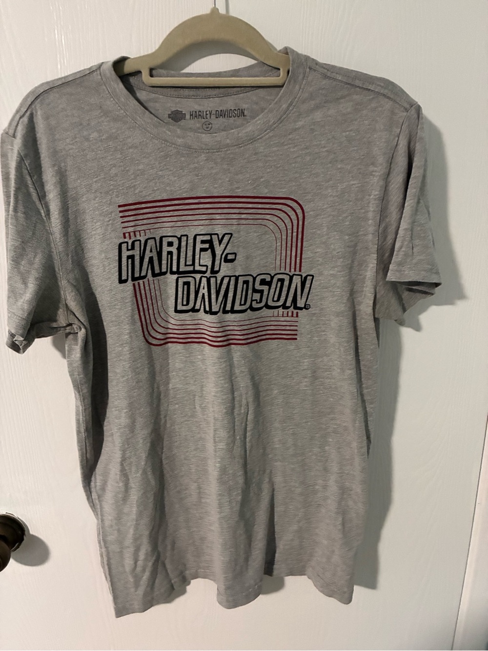 Harley‑Davidson Gray Tee with Red Graphic Lines